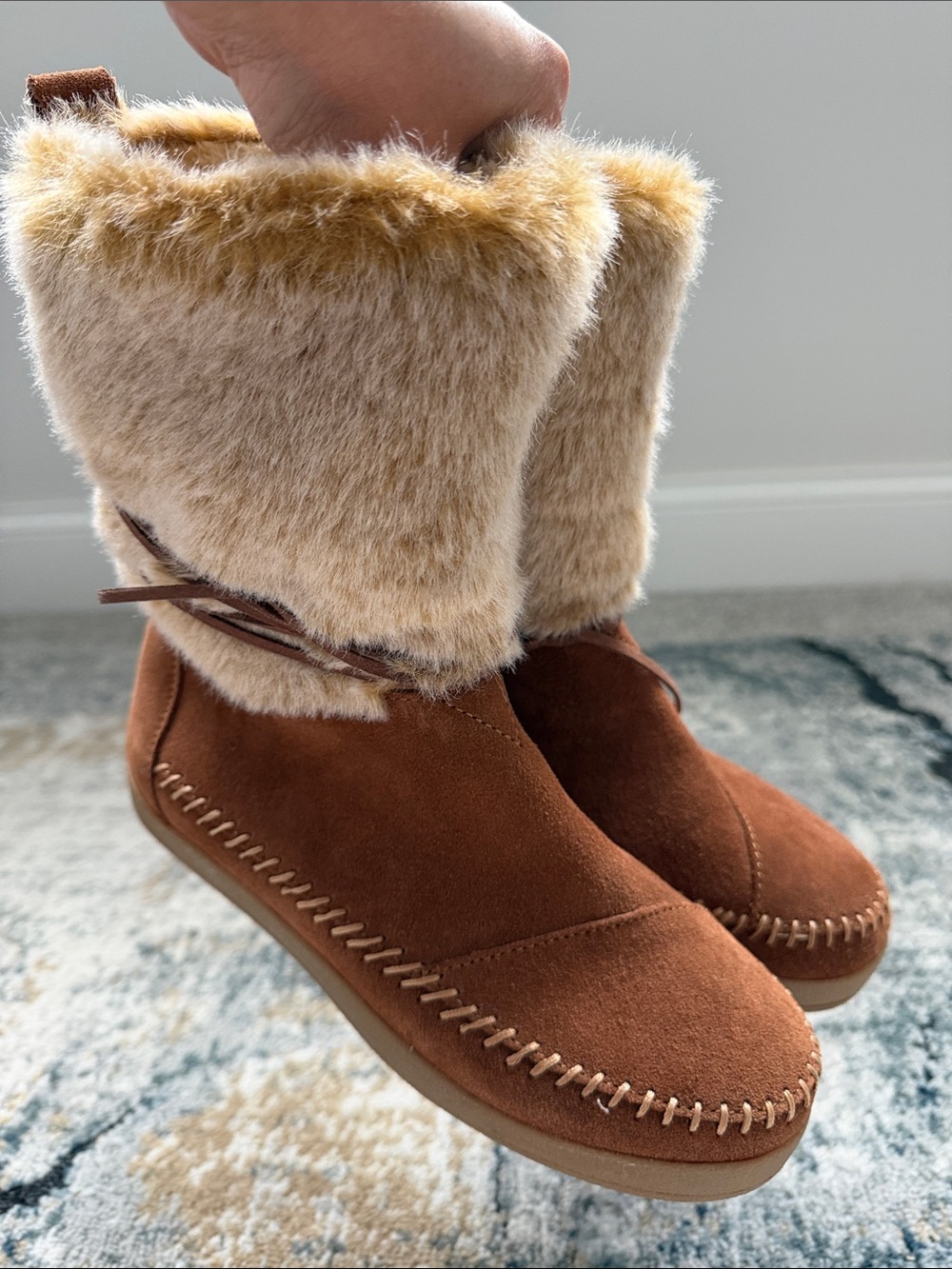 Toms Brown Suede Boots with Beige Faux Fur Cuff